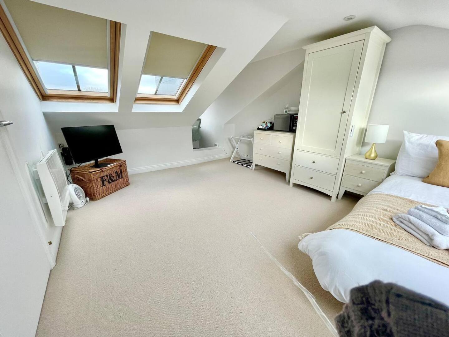 לונדון Bright Quiet Loft Room Ensuite Serene Clapham Area מראה חיצוני תמונה