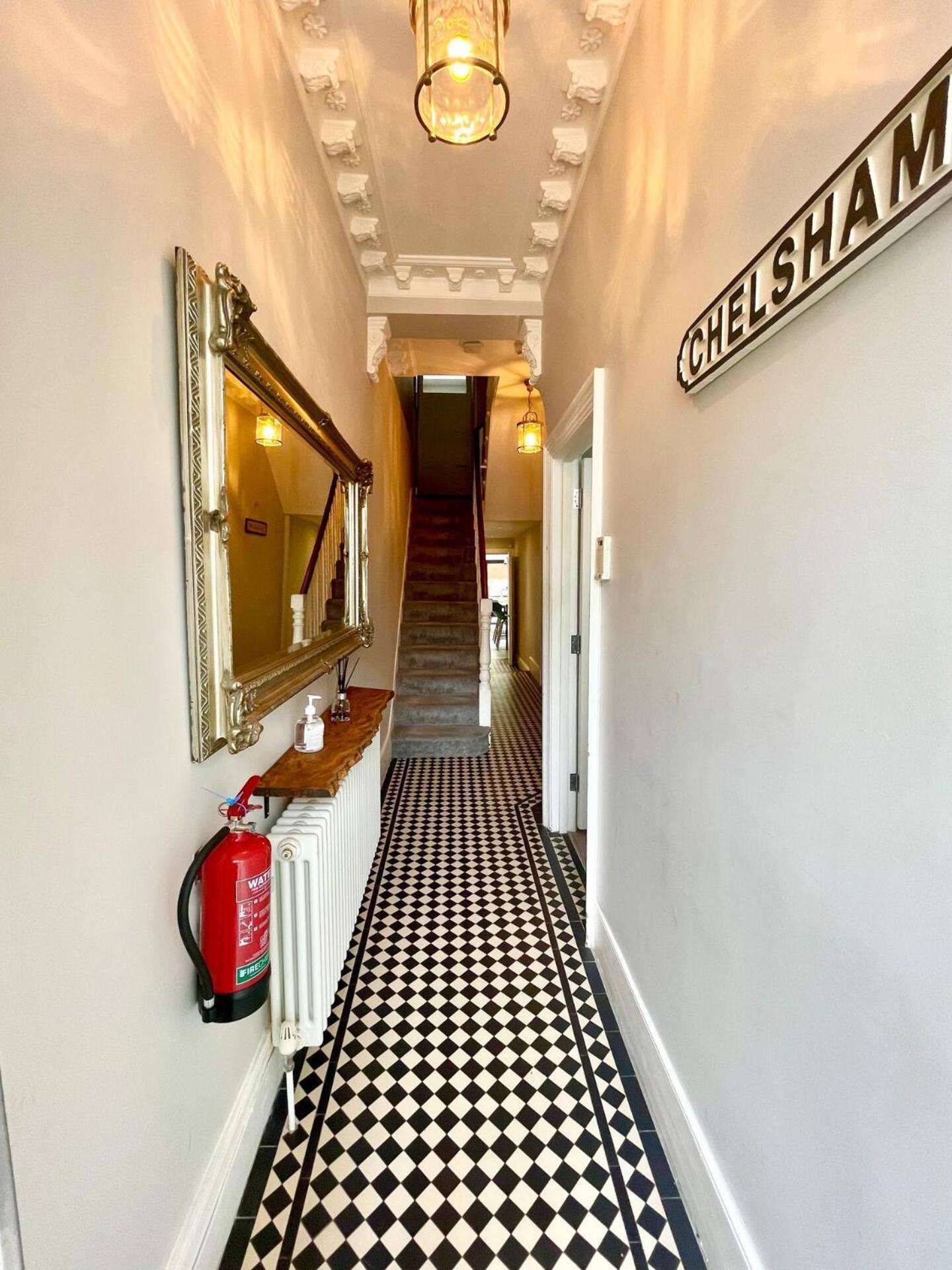 לונדון Bright Quiet Loft Room Ensuite Serene Clapham Area מראה חיצוני תמונה